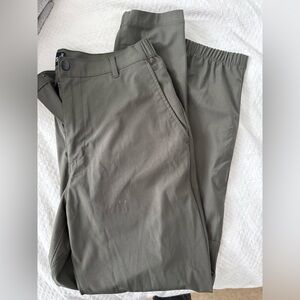 Cuts Clothing Men's pants xl